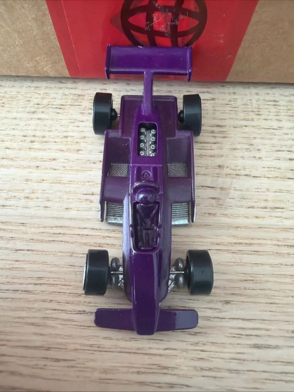 Hot Wheels 1982 Purple Race Car #6 Sun Racing F1 Grand Prix